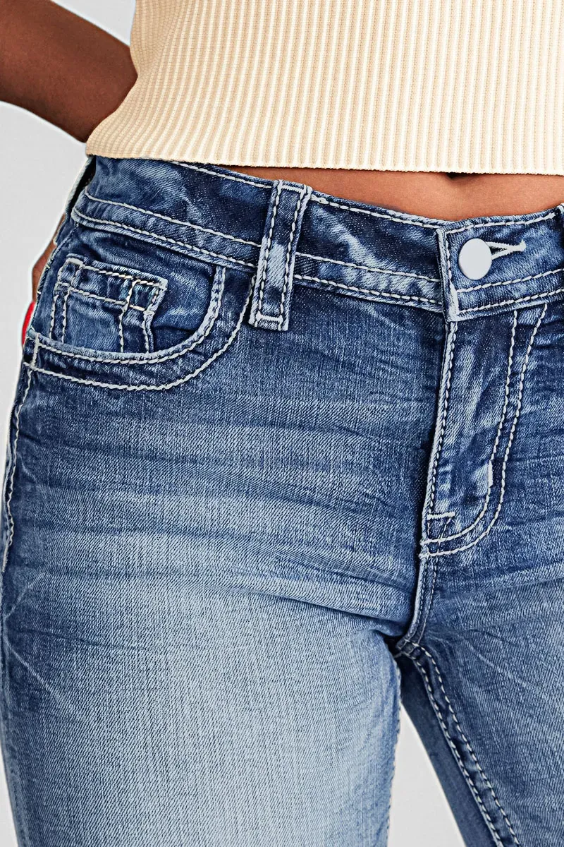 Pocket Detail Mid Rise Straight Leg Jeans