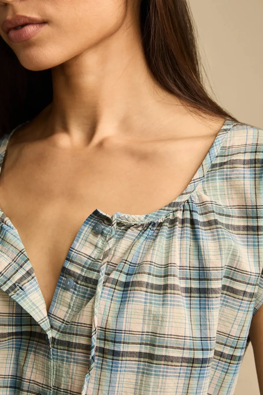 Blue Plaid Sleeveless Buttondown Blouse