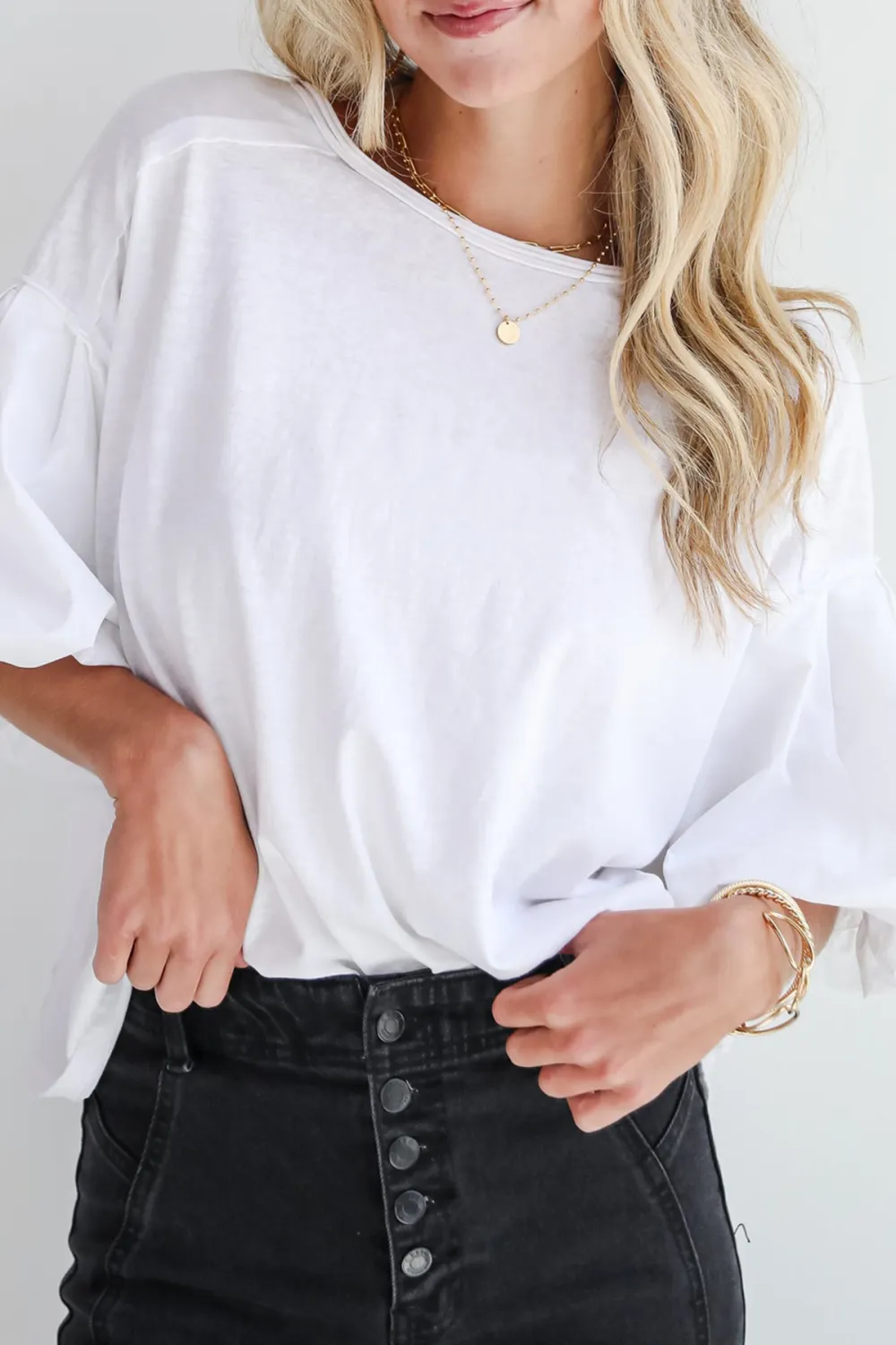 Poised Performance White Contrast Puff Sleeve Top