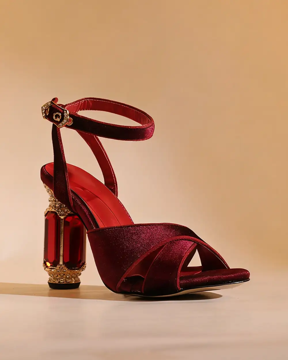 Velvet Vintage Sandals in Red