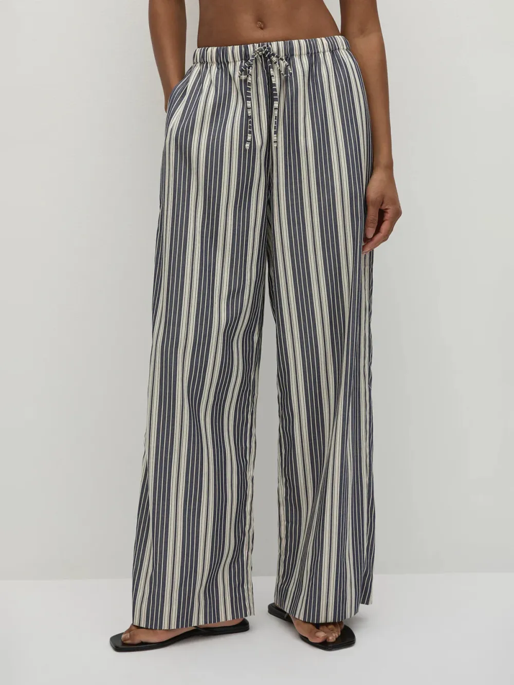 Casual Style Pant Navy Stripe