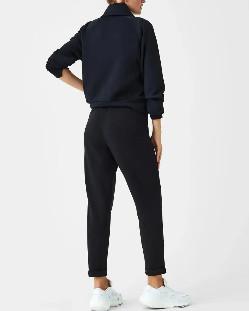 Very Black Tapered Pant
