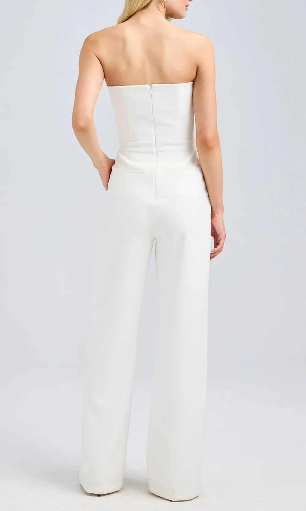 Pocketed Sleeveless Jumpsuit