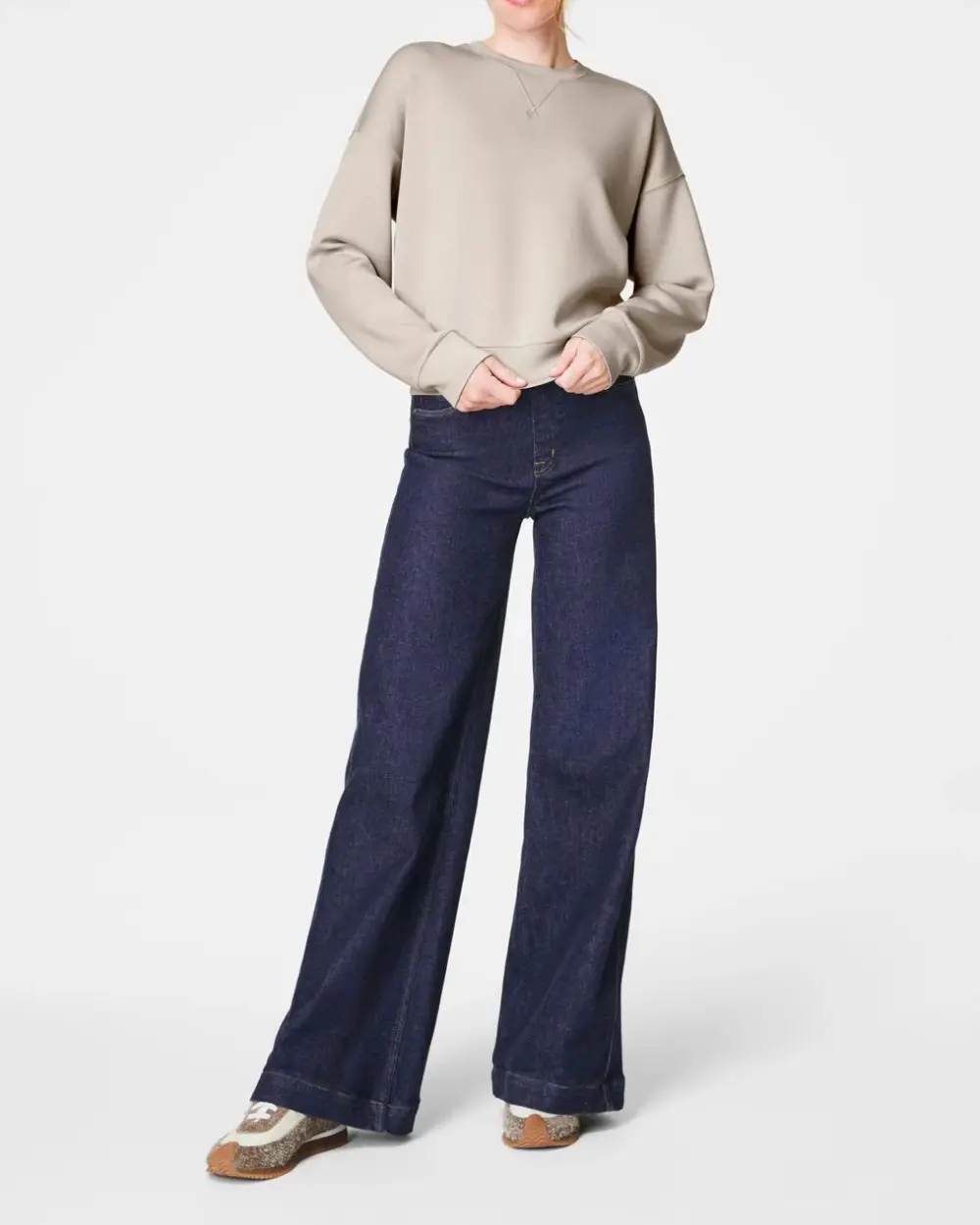 Long-Sleeved Crewneck Sweatshirt