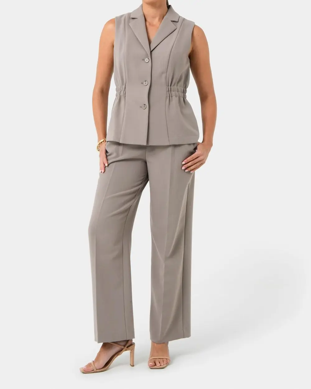 Relaxed Silhouette Longline Vest