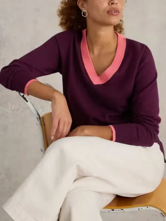Long Sleeve V-Neck Jumper