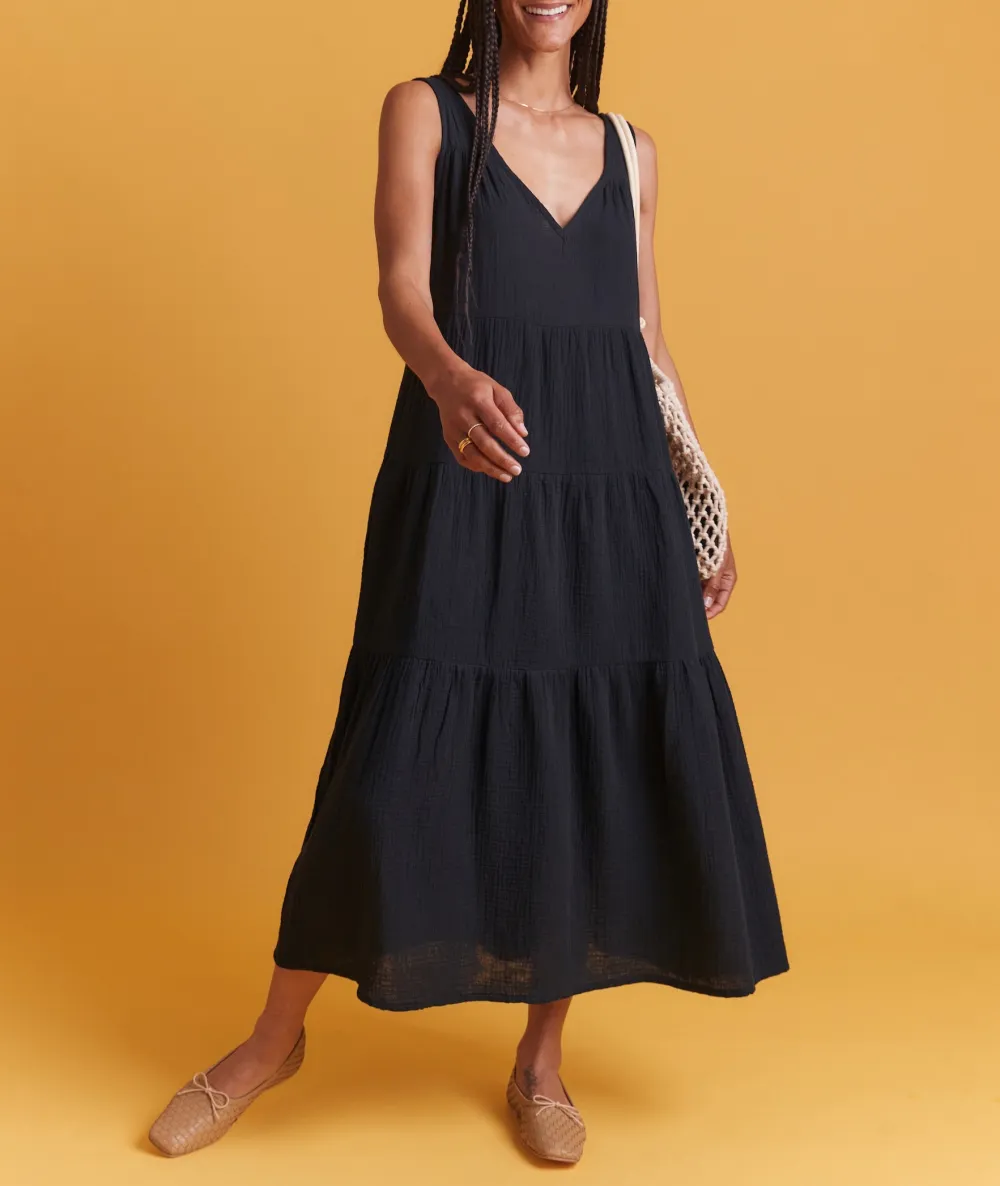 Black Double Cloth Pocketed Dress