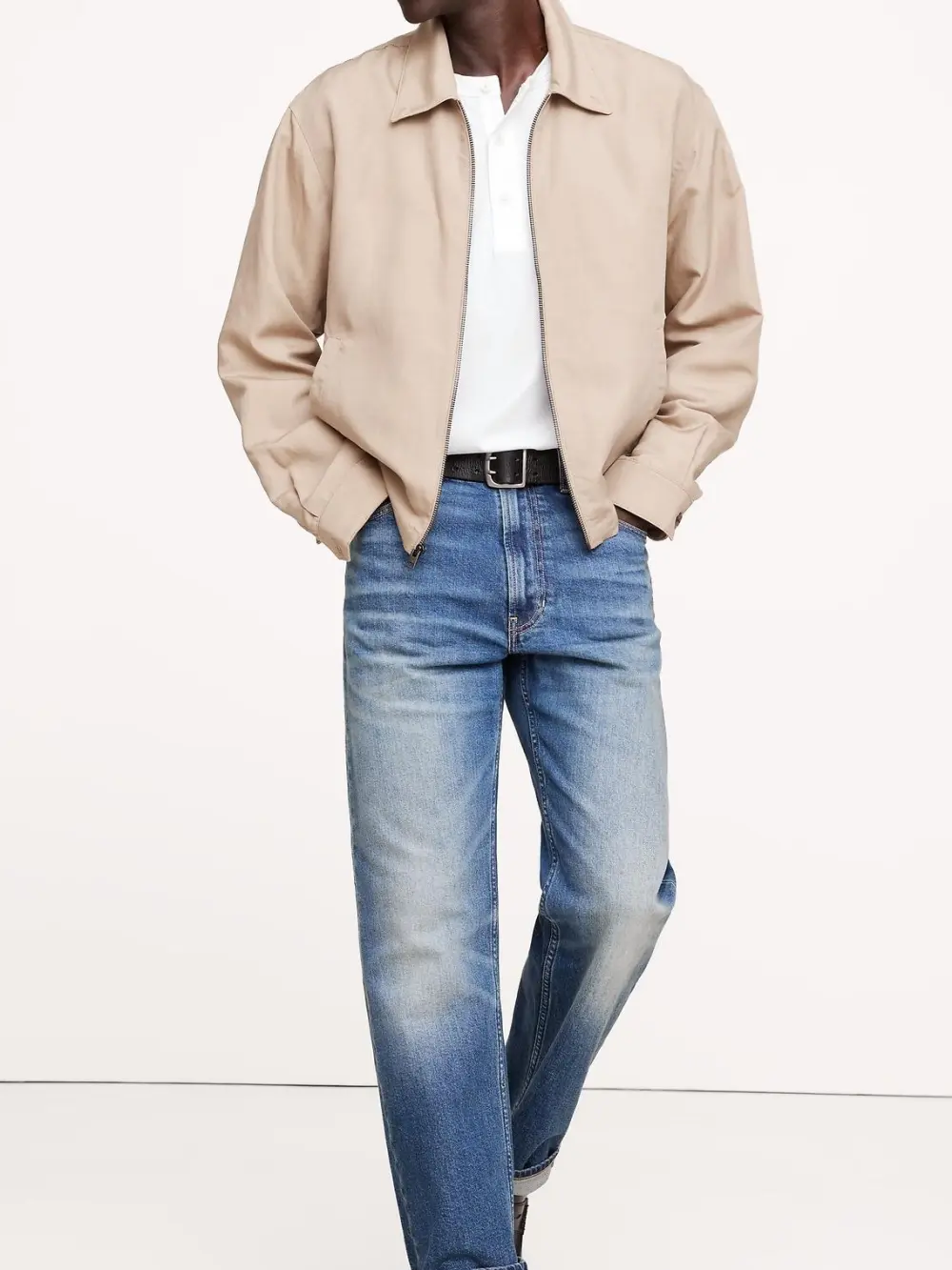 Men's White Pure Cotton Skin-Friendly Buckled Short Sleeves