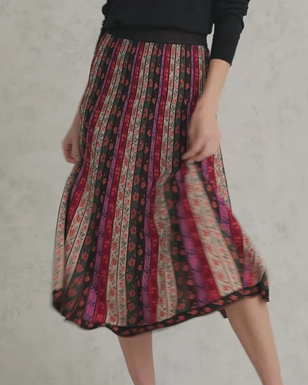 Folk Jacquard Knit Skirt