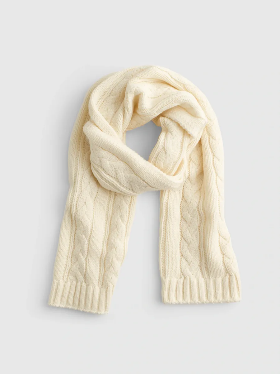 Cable Knit Warm Scarf