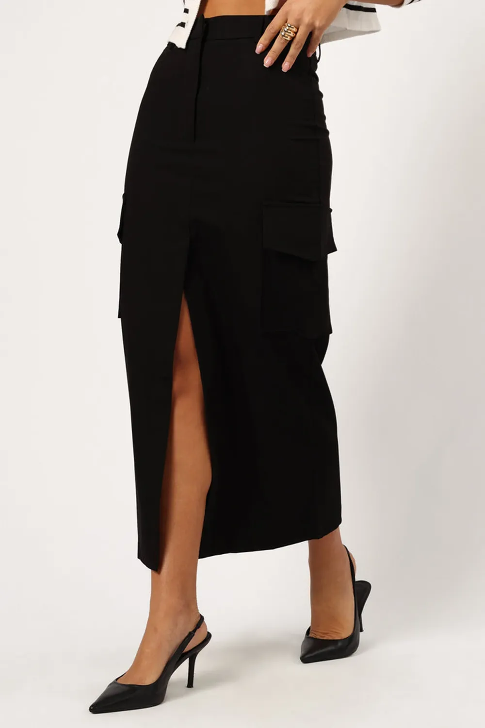 LEISURE MIDI HEM SLIT SKIRT