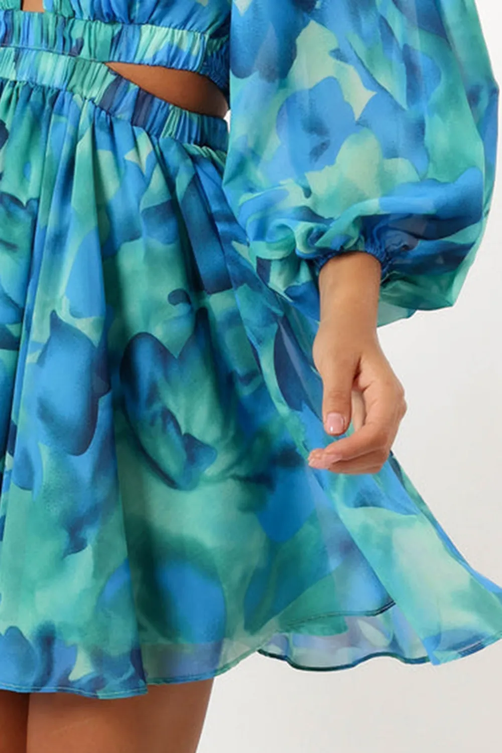 BLUE FLORAL LONG SLEEVE MINI DRESS