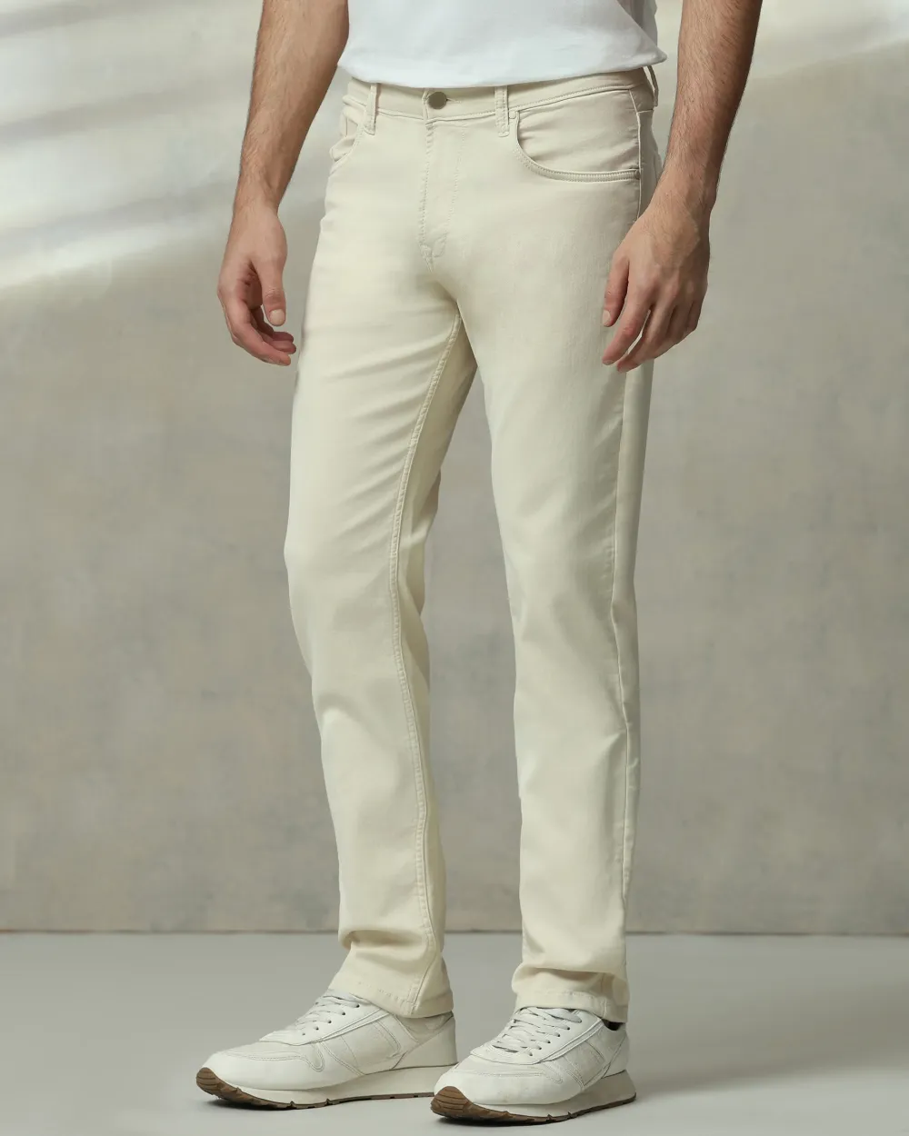 Classic Versatile And Comfortable Straight Off White Jeans