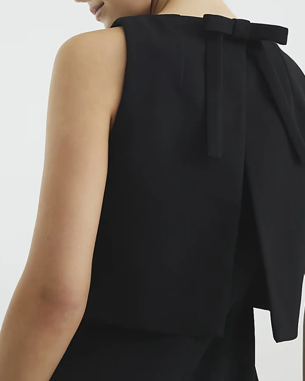 Fashionable Diamond Bow Tie Mini Dresses