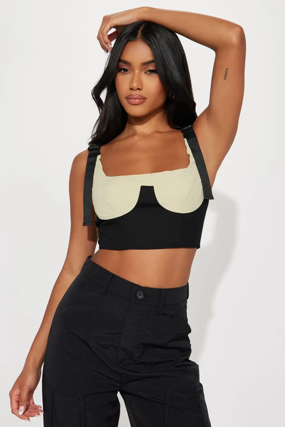Long Drives Crop Top - Black/combo