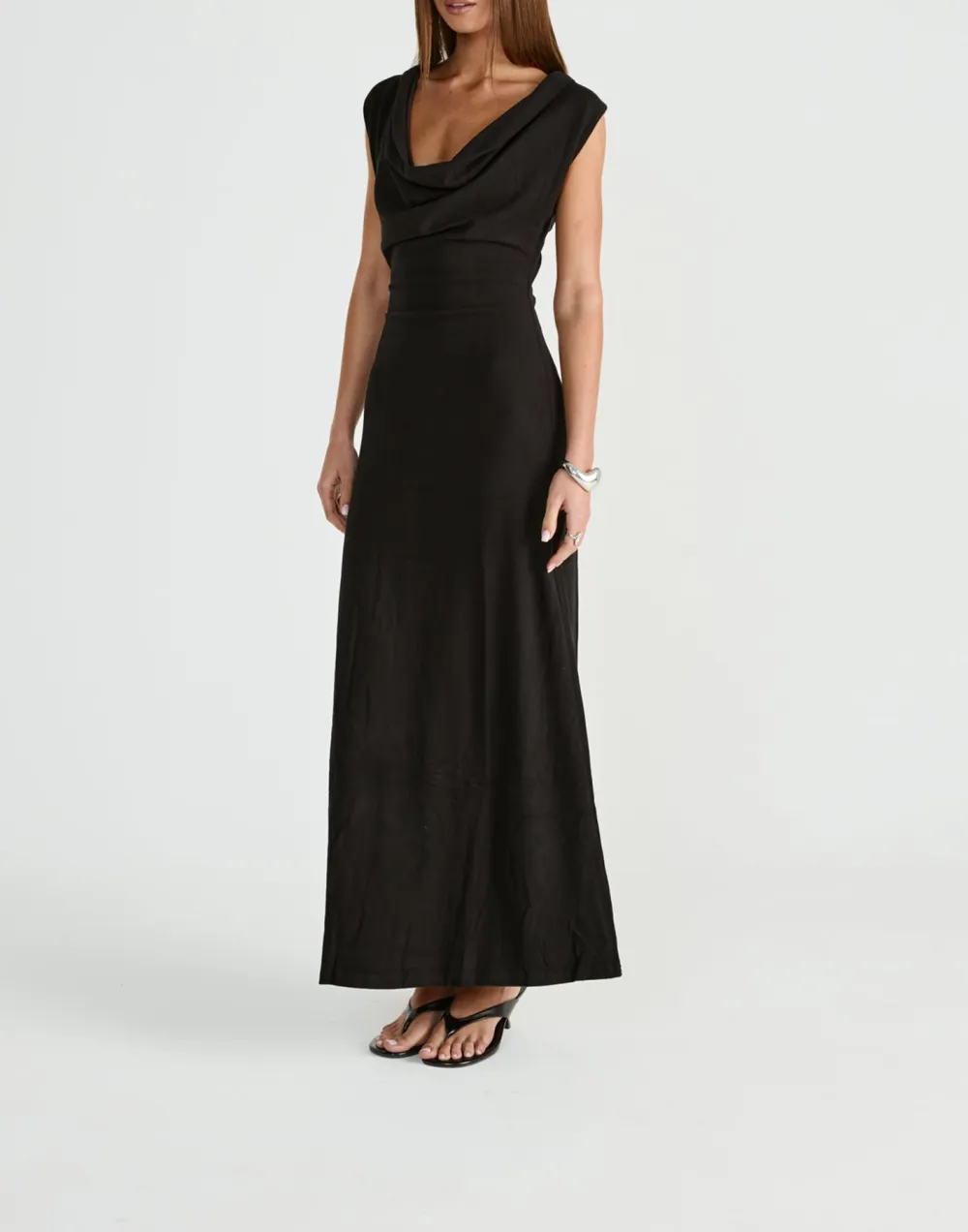 Solid Color Dress With Hood And Scarf