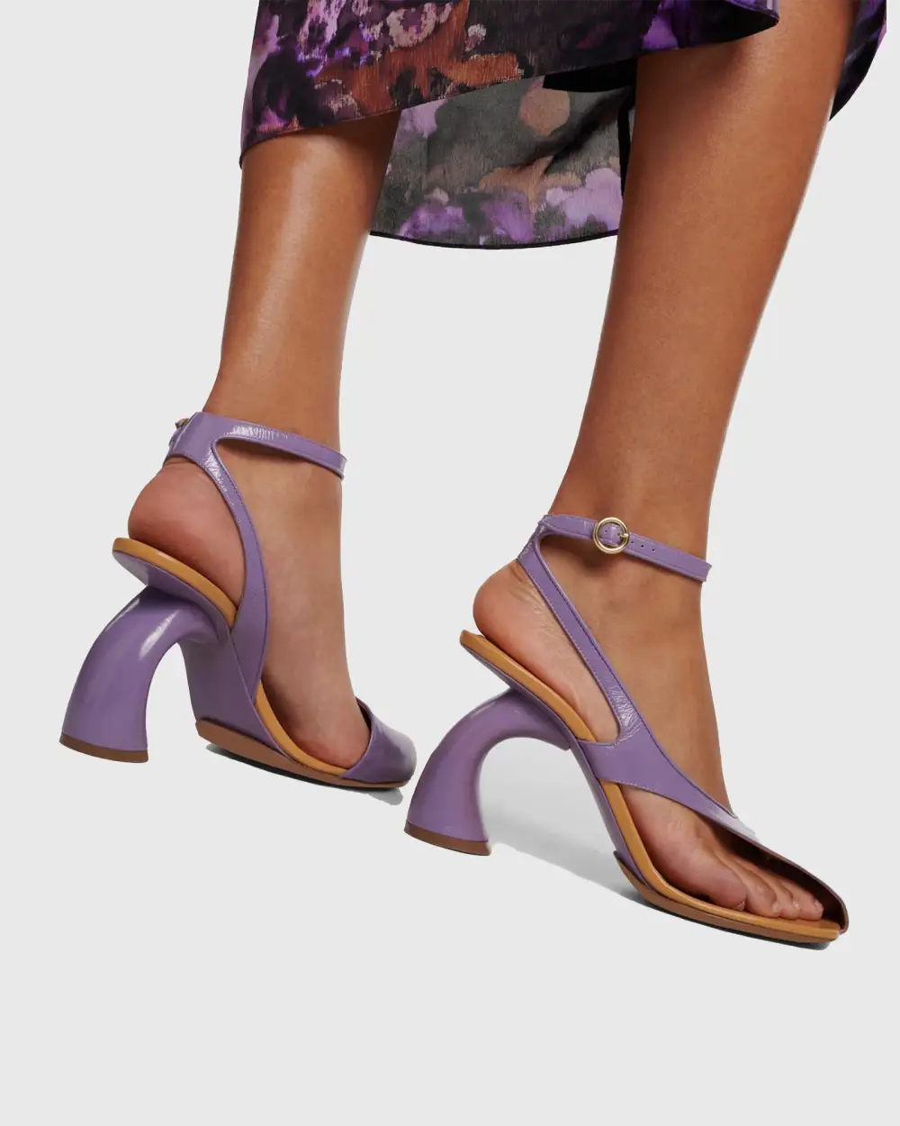 Split Toe Flared Heel Sandals in Purple