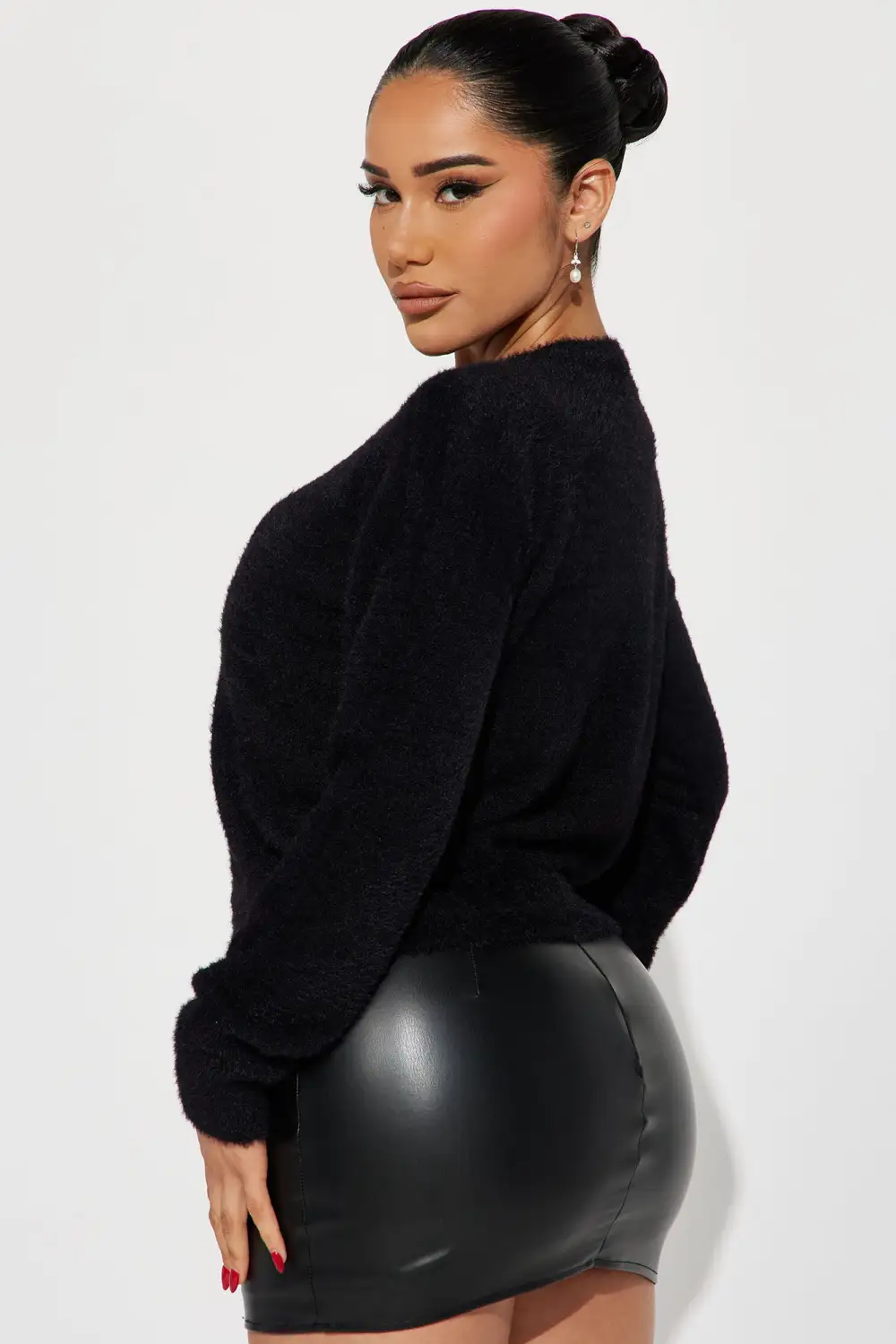 Waterfront Sweater - Black