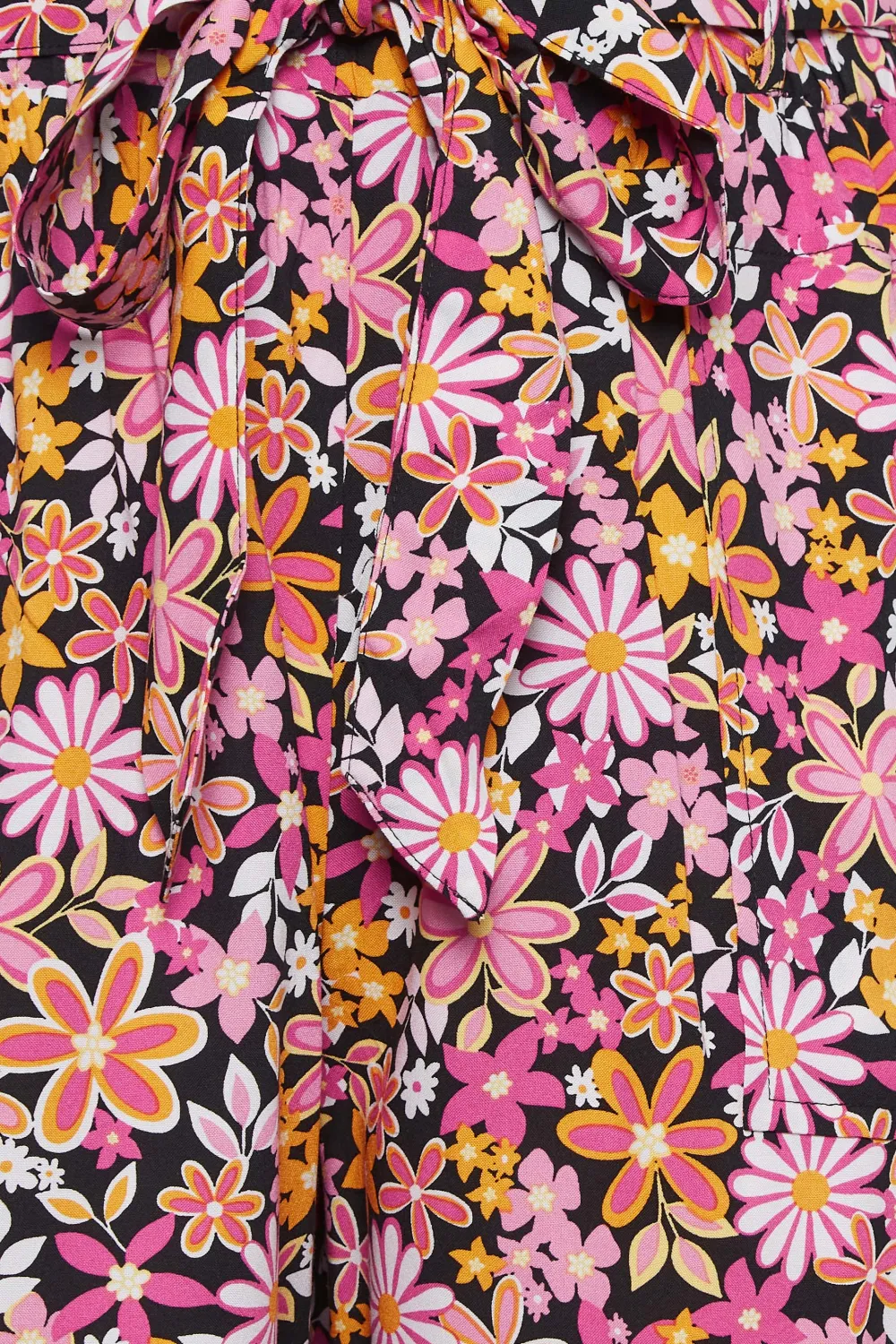 YOURS Curve Black Floral Print Paperbag Waist Shorts