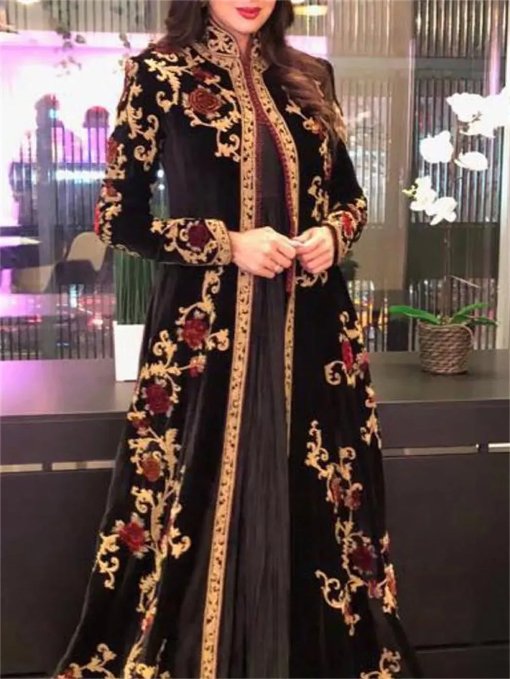 Vintage Velvet Long Sleeve Front Opened Floral Pattern Long Coat