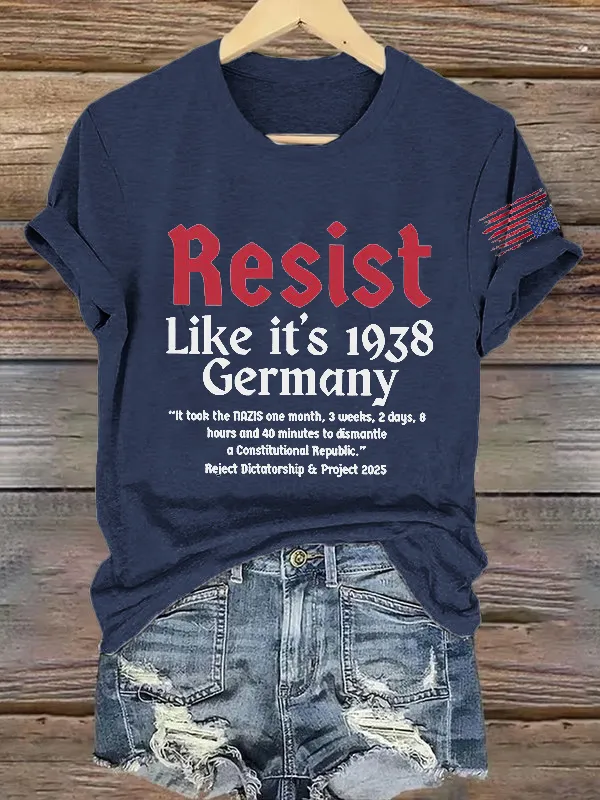 Women'S T-Shirt It Took The Nazis One Month, Three Weeks, Two Days, Eight Hours And 40 Minutes To Dismantle A Constitutional Republic Print T-Shirt