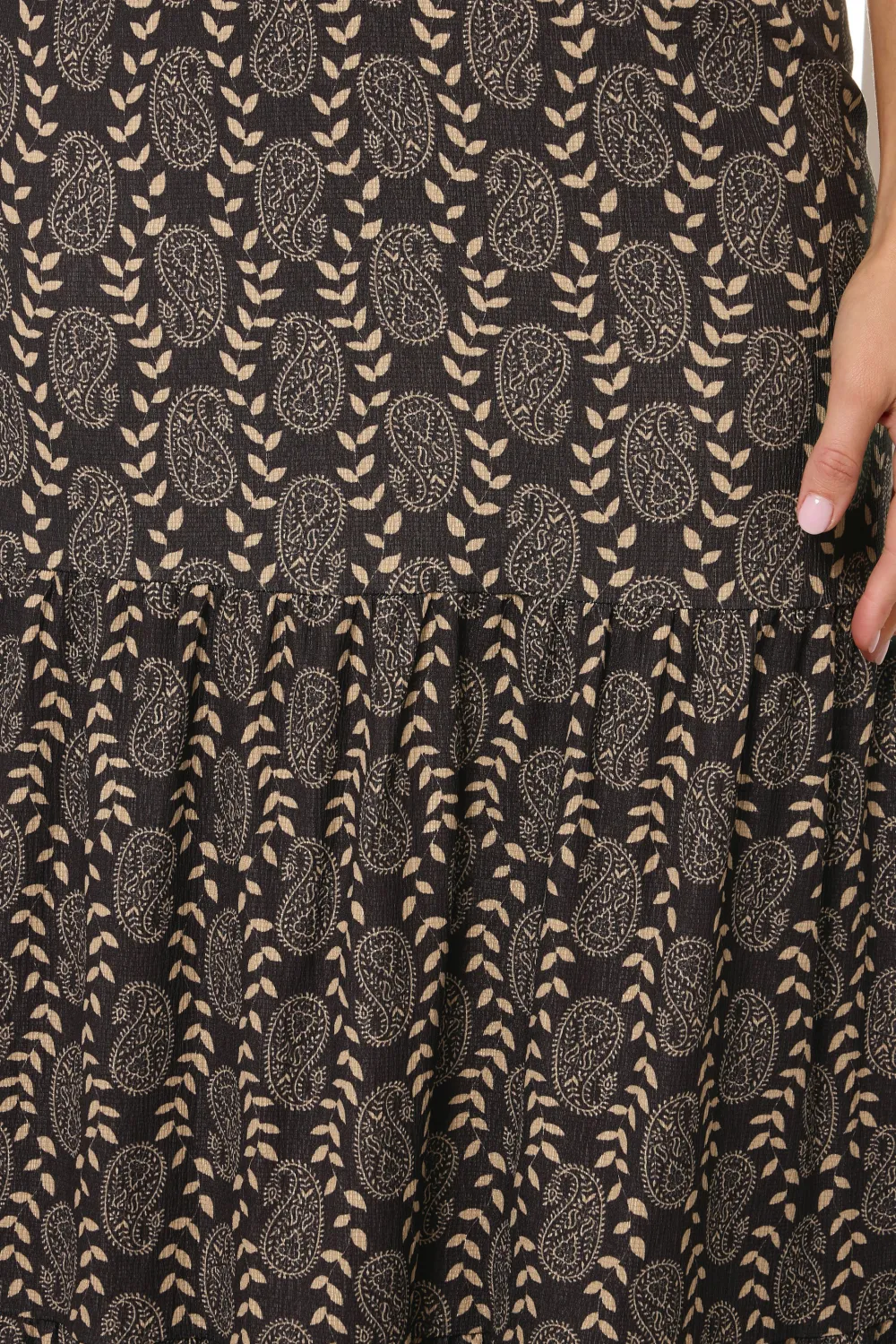 Women's Tiered Print Skirt