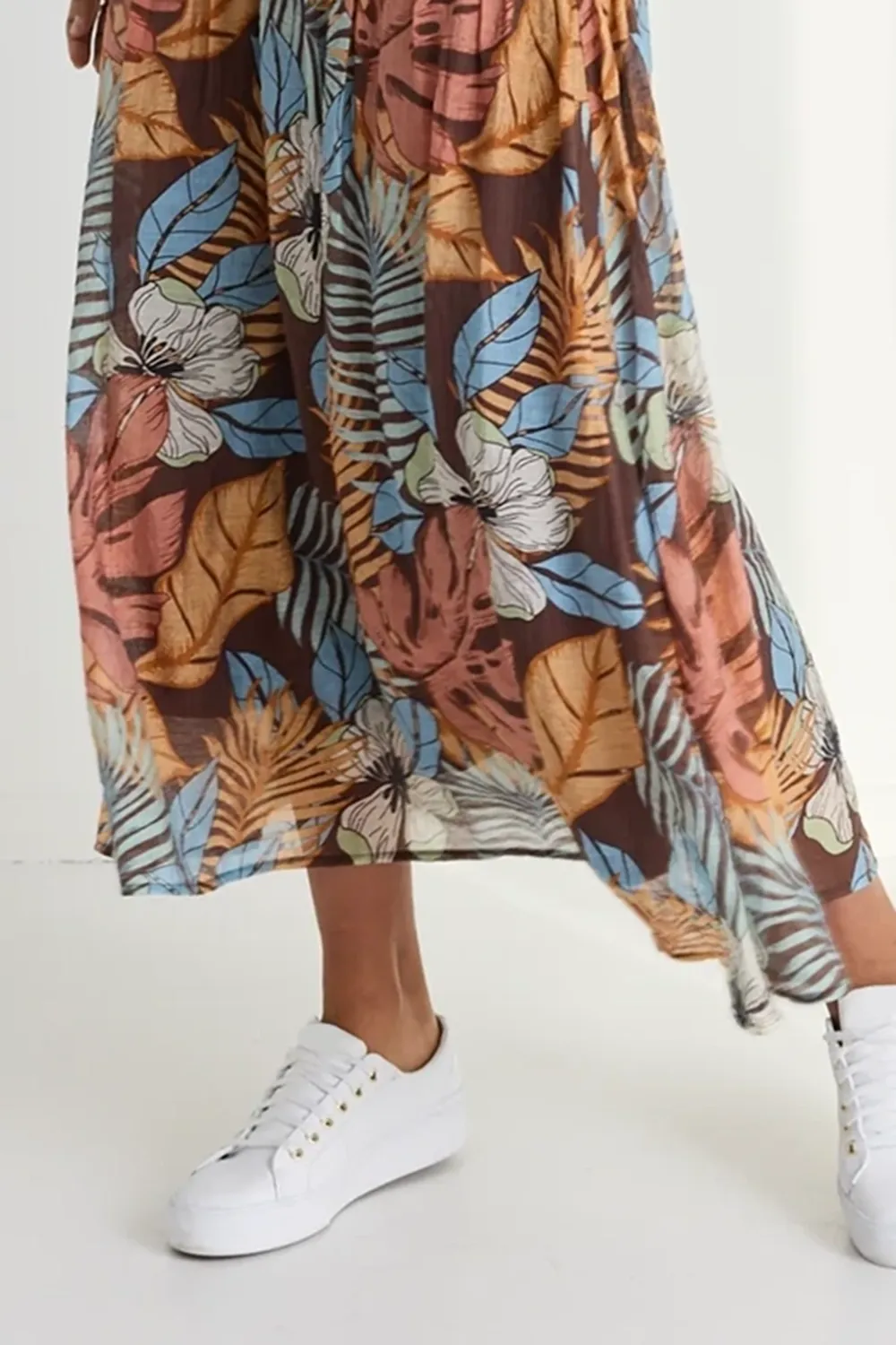 Floral Print Tiered Midi Skirt
