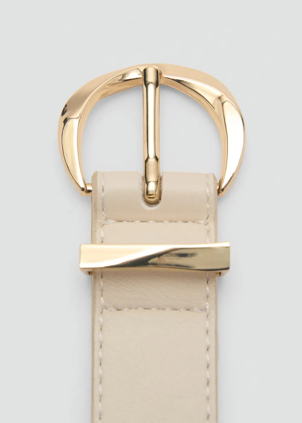 Classic Oval Buckle Leather Belt