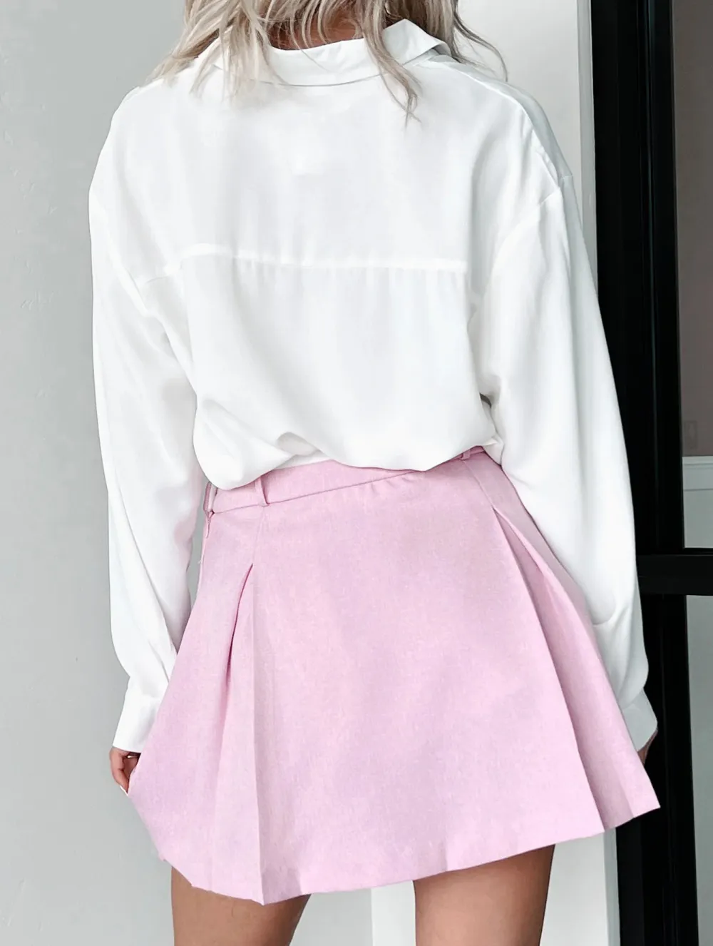 Everyday Style Button-Down Dress Shirt