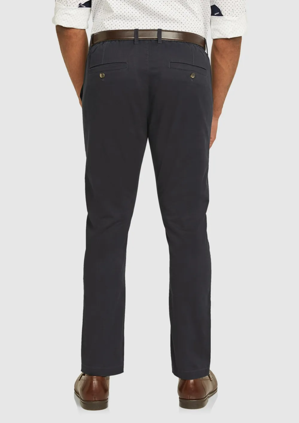 BLACK RELAXED TAPERED CHINO