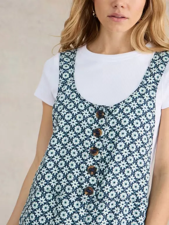 Crop Linen Dungaree In Green Print