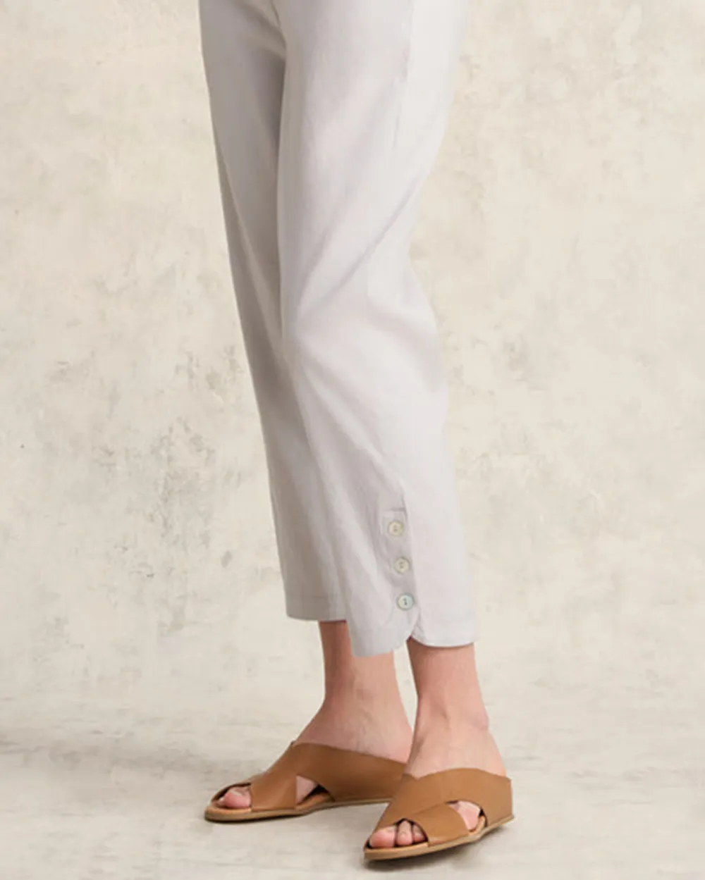 Curved Hem Linen Trousers