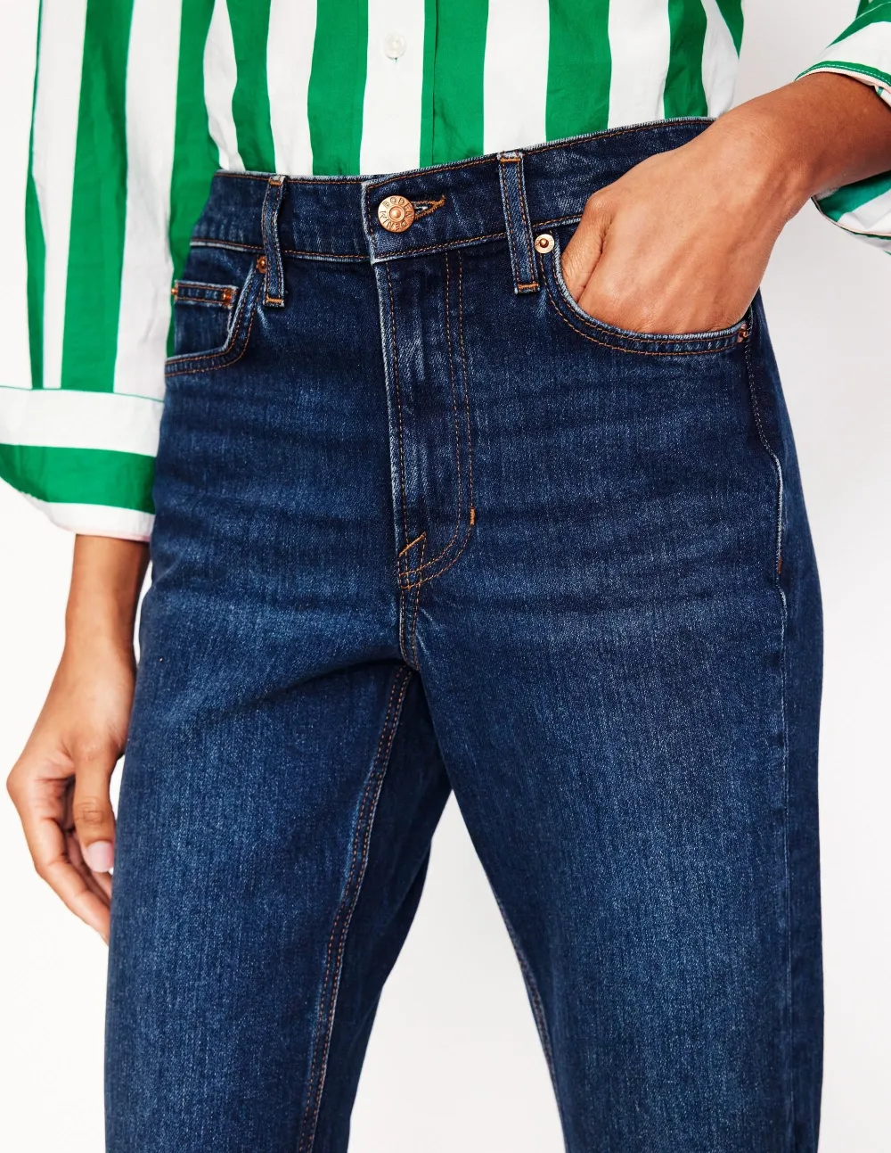 Girlfriend Jeans -Dark Vintage