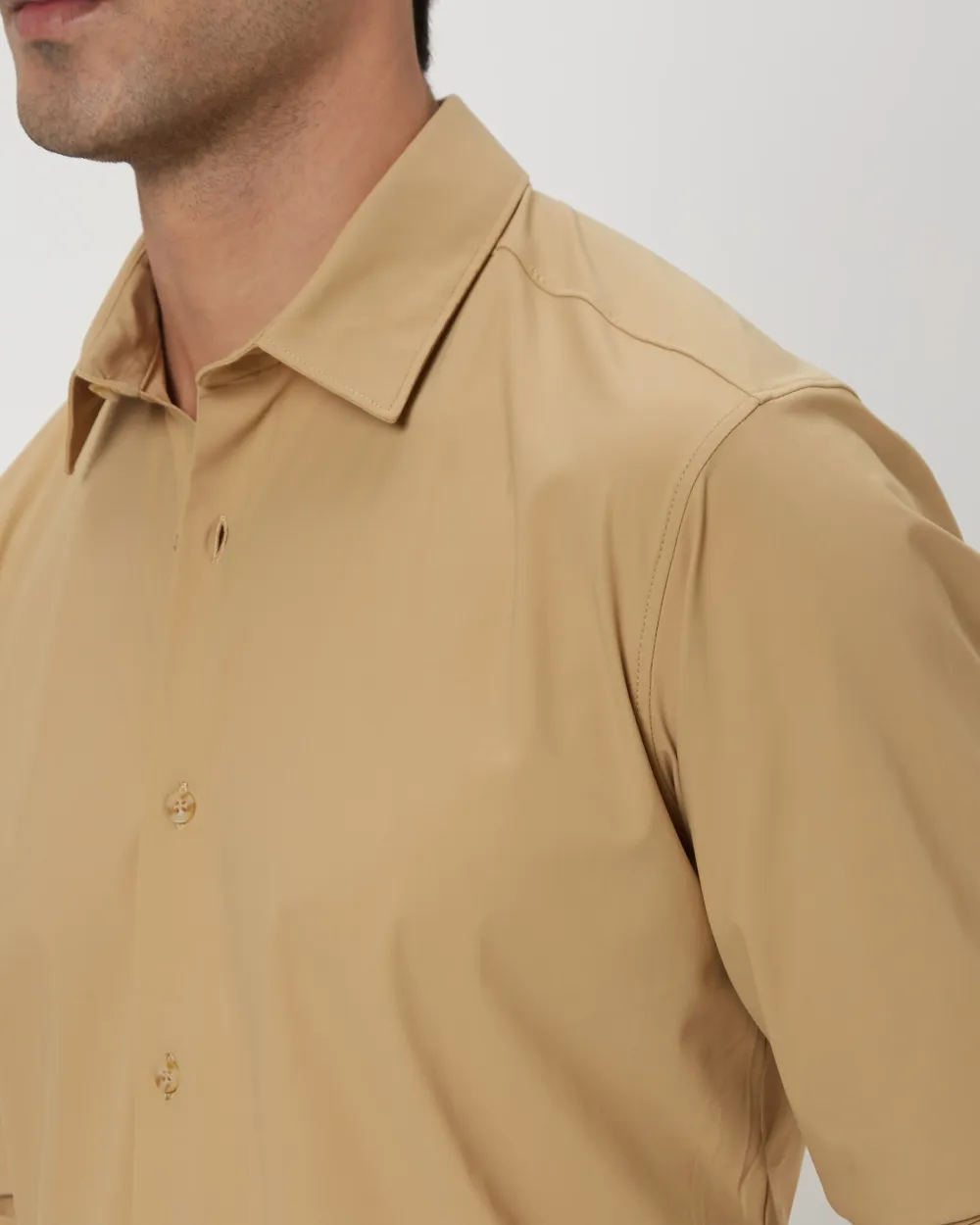 Simple And Comfortable Slim-Fit Breathable Beige Shirt