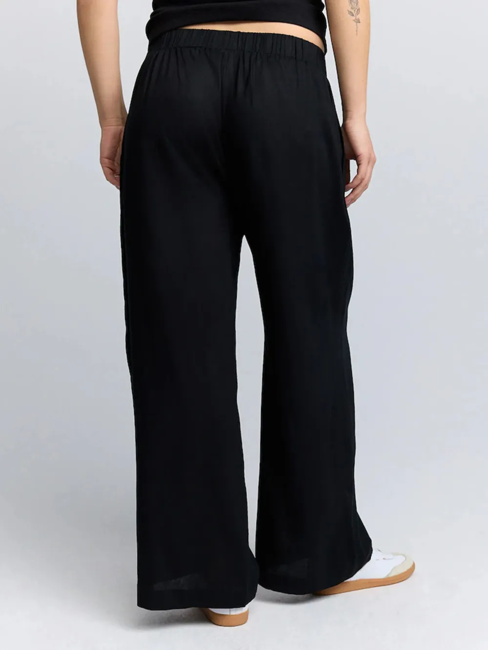 Black Wide-Leg Pants With Linen