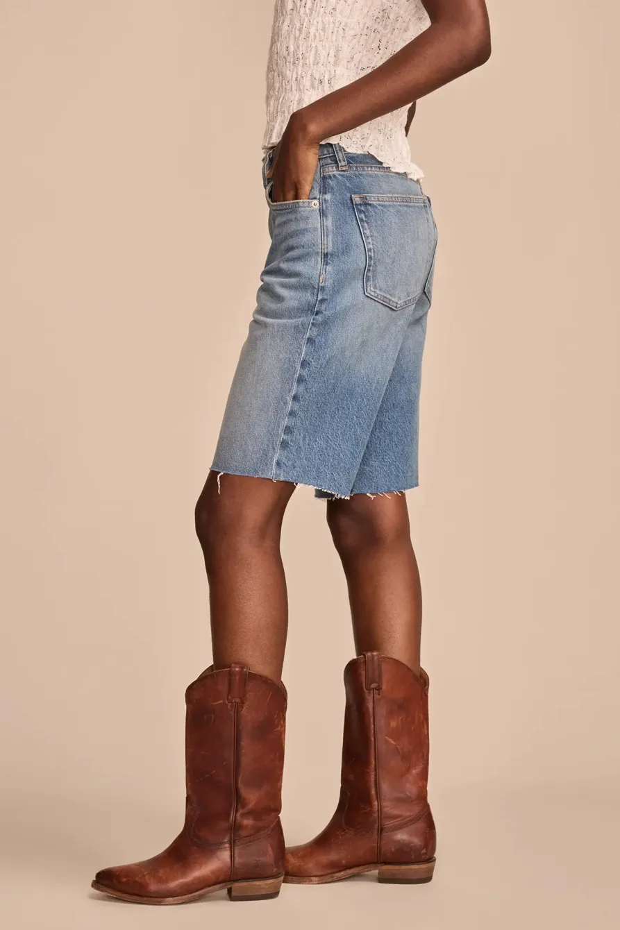 Beastie Loose Bermuda  Short