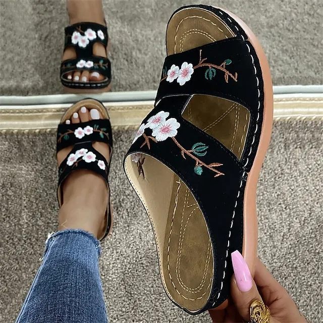 Women's Sandals Wedge Sandals Outdoor Slippers Outdoor Daily Walking Summer Flower Wedge Heel Open Toe Classic Casual Minimalism Faux Leather Loafer Embroidered Black Red Brown