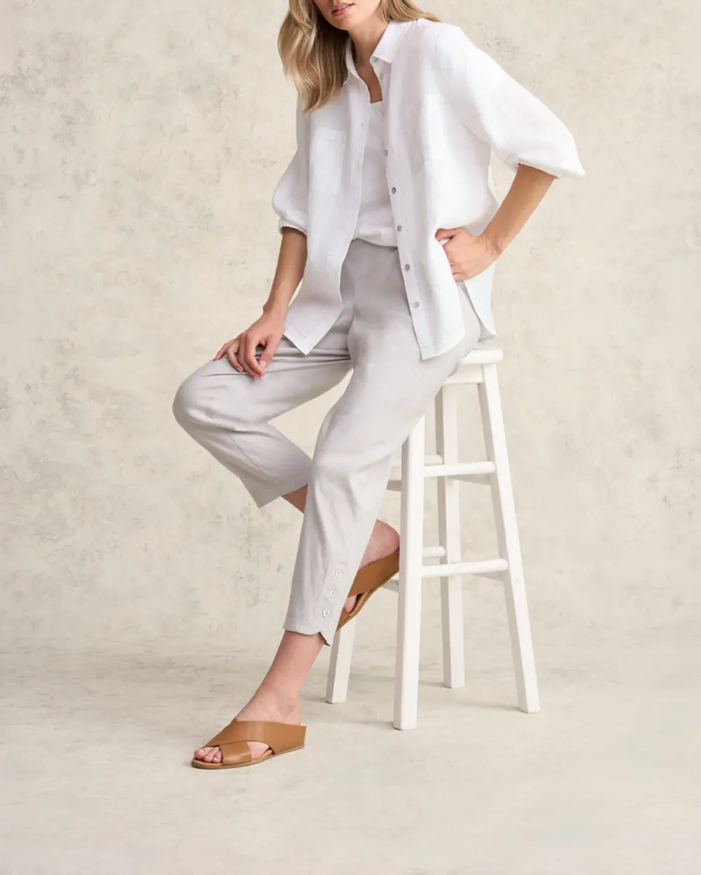 Curved Hem Linen Trousers