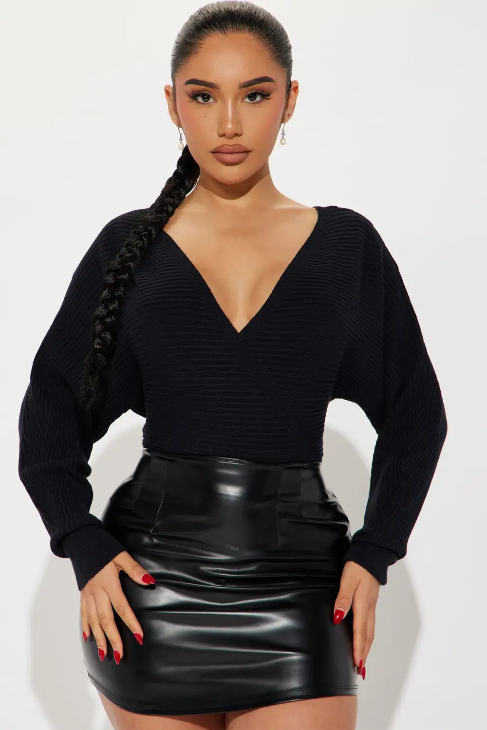 Seine Surplice Sweater - Black