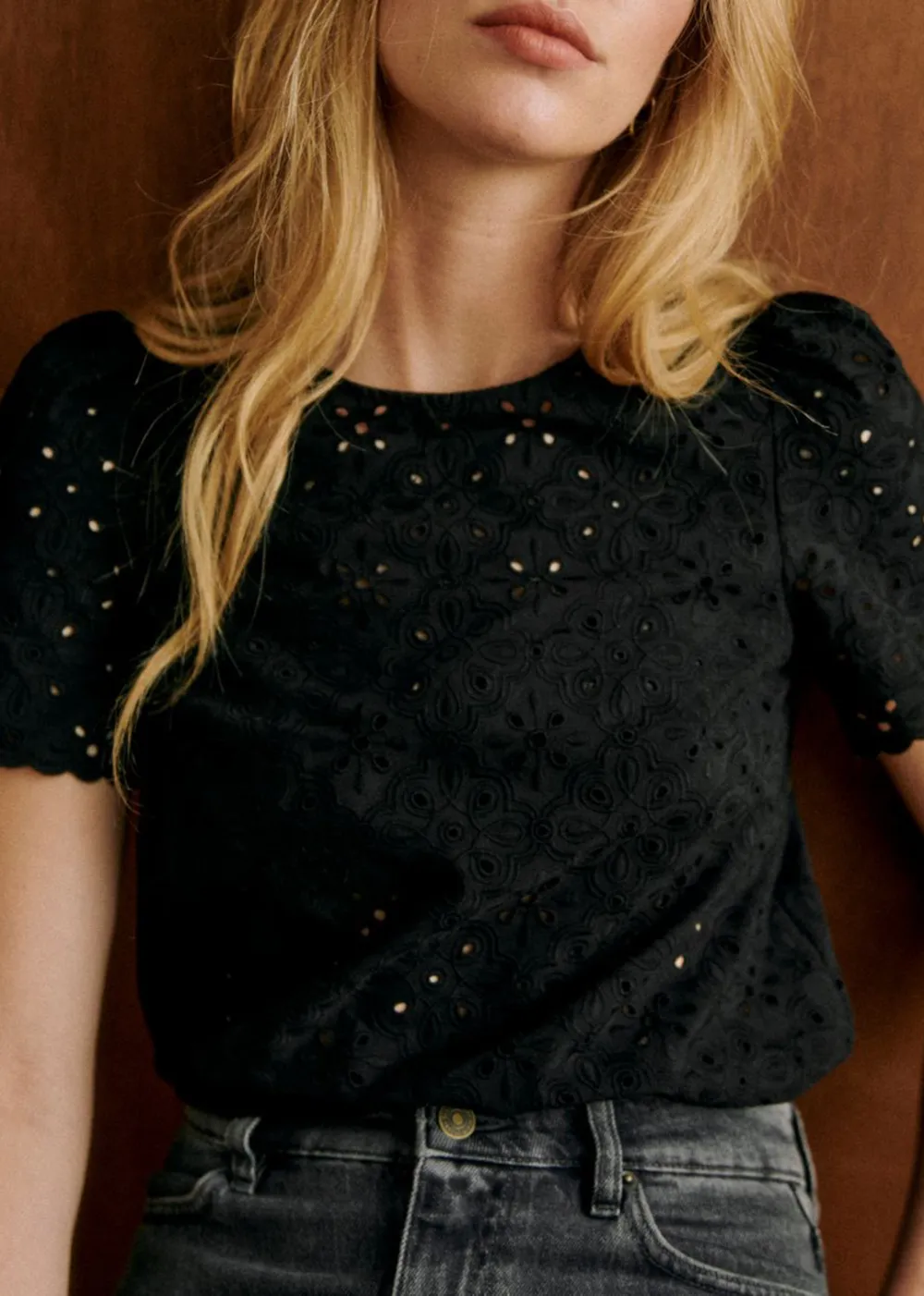 Short Sleeve Embroidered Blouse
