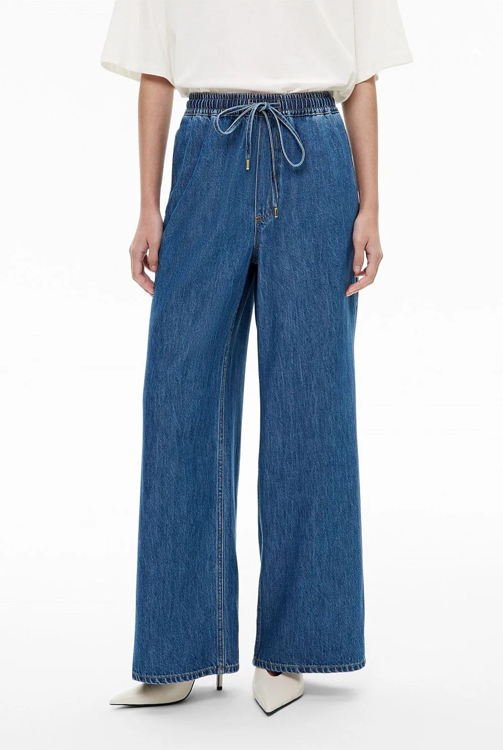 Women's Wide-Leg Jeans