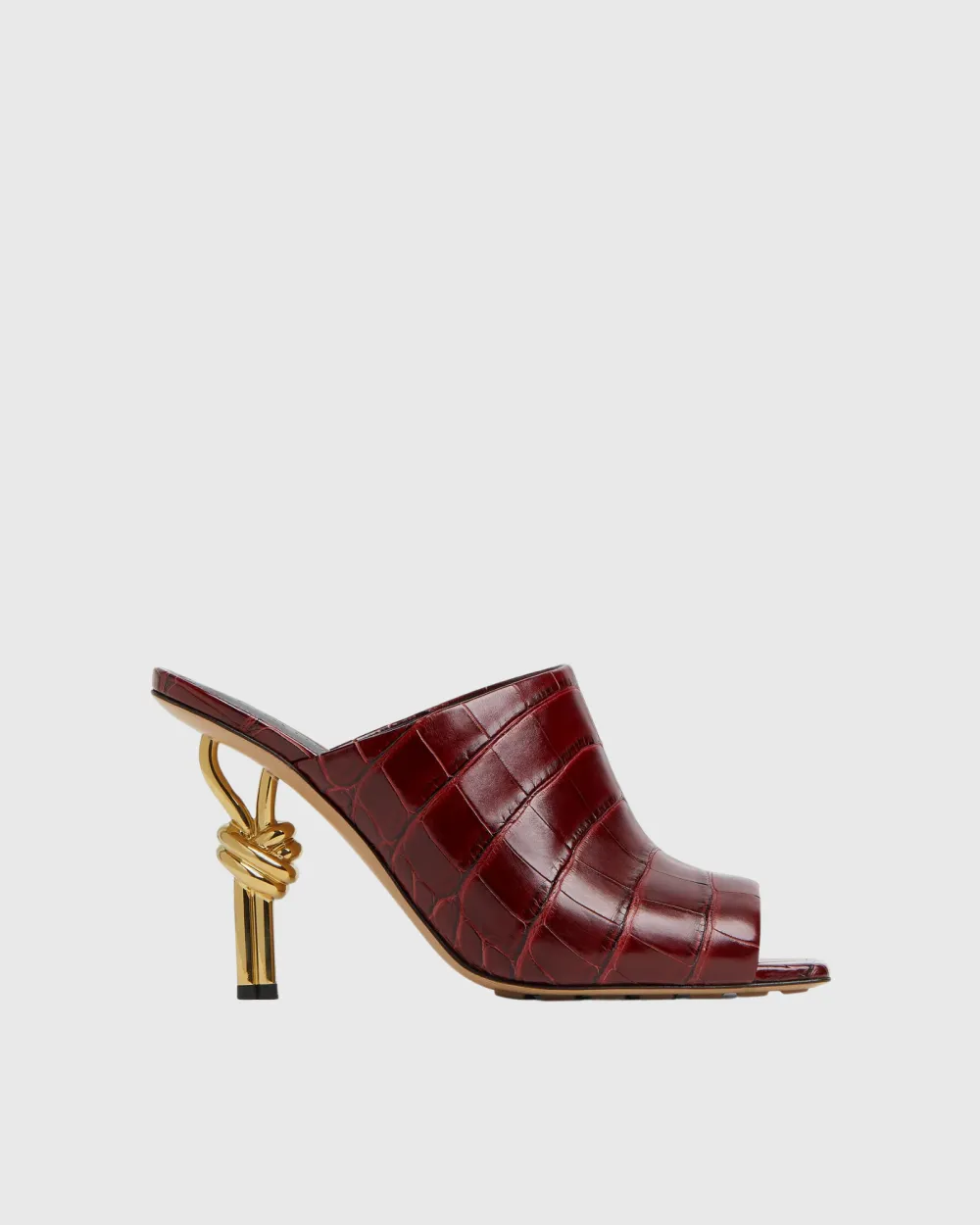 Crocodile Texture Metal Knot Slippers in Wine