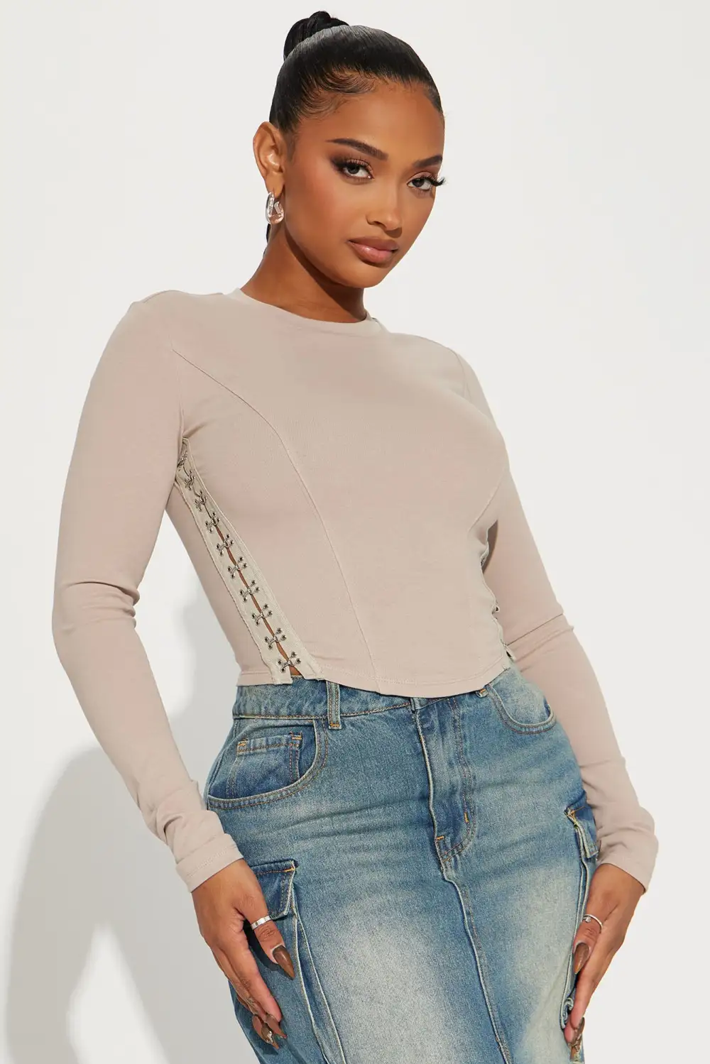 Honest Opinion Hardware Top - Sand