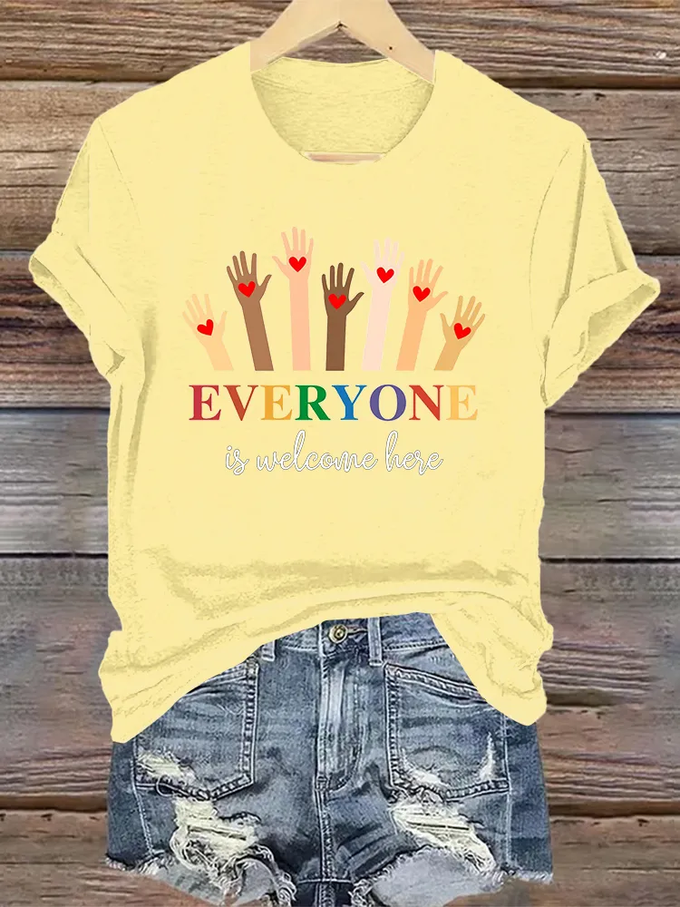 Women'S Everyone Is Welcome Here Printed T-Shirt
