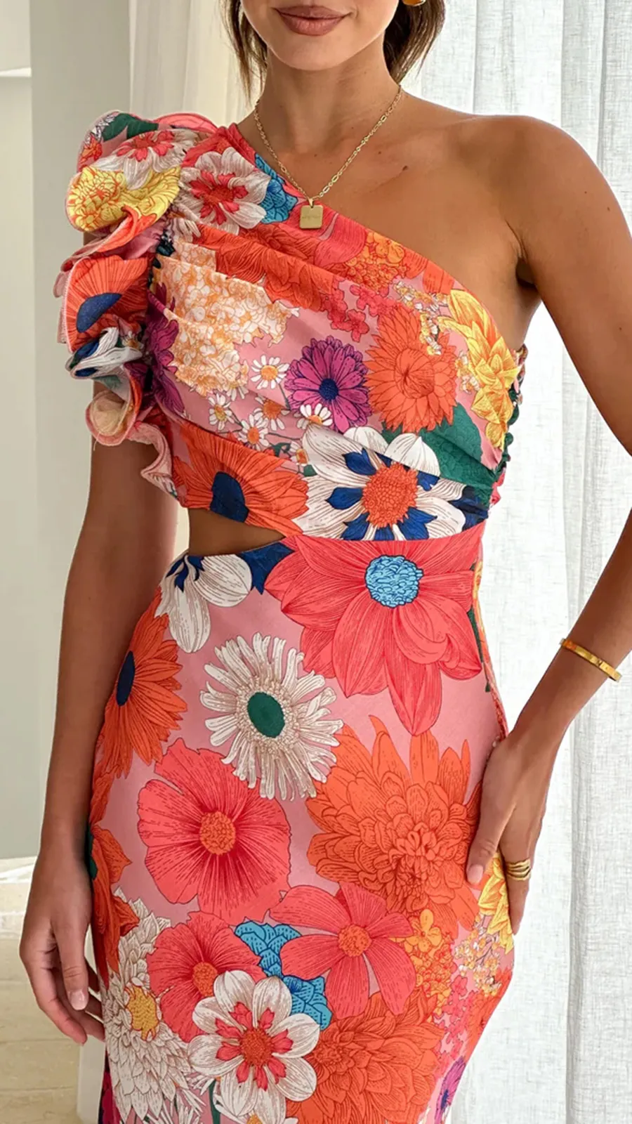 Side Cut Out Design Dress