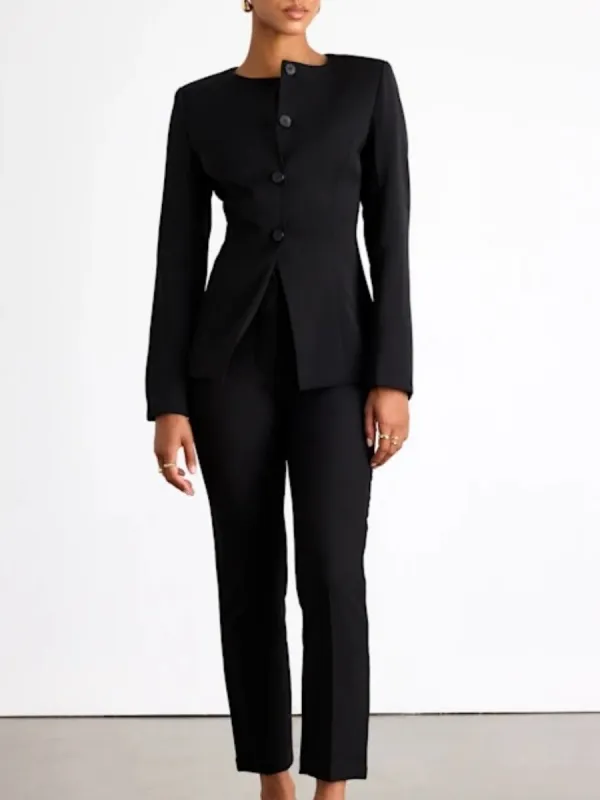 Round Neck Buttoned Blazer