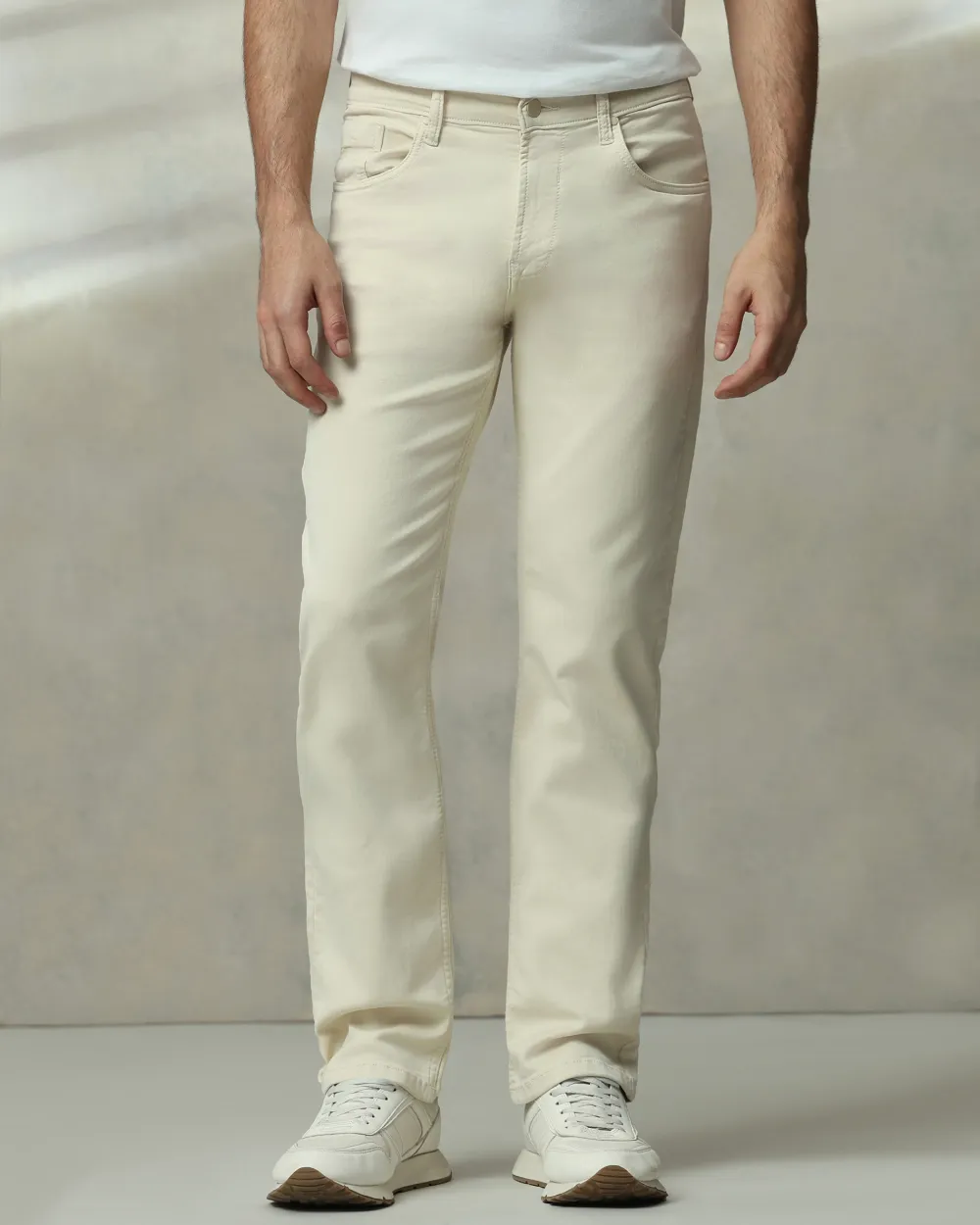 Classic Versatile And Comfortable Straight Off White Jeans