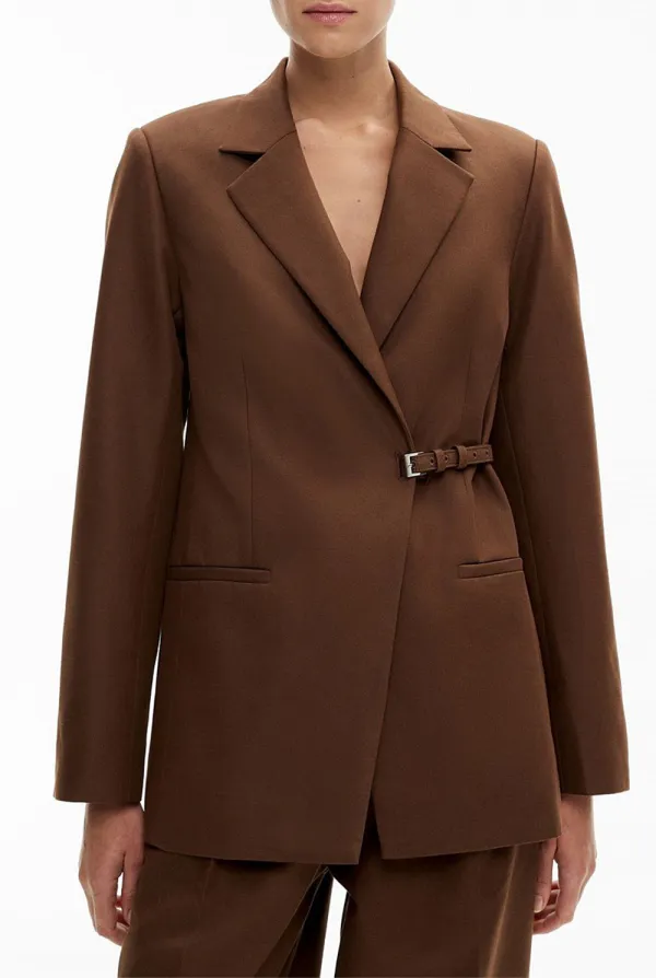 Classic Waist-Cinching Women's Blazer
