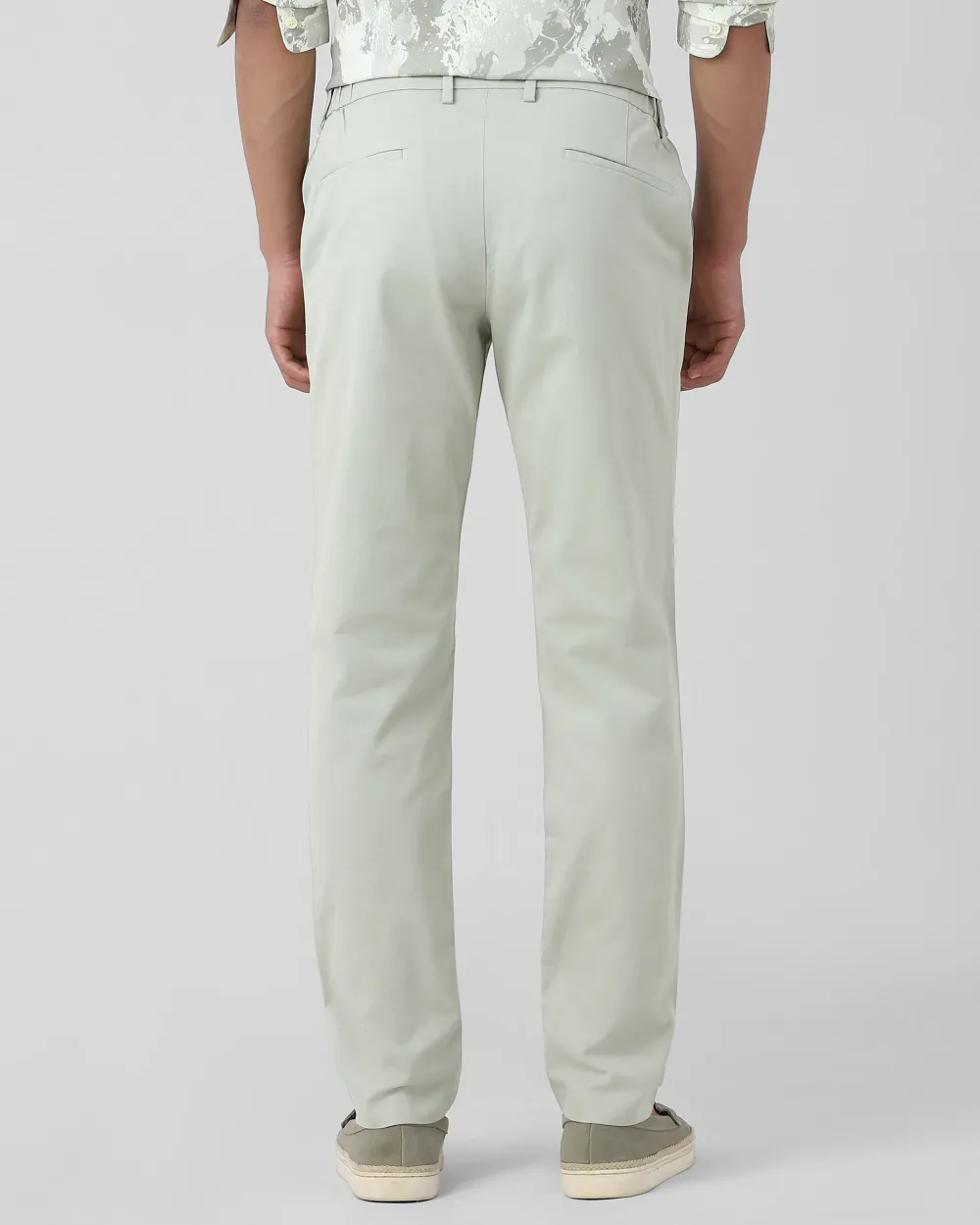Classic Versatile Slim-Fit Straight-Leg Light Green Trousers