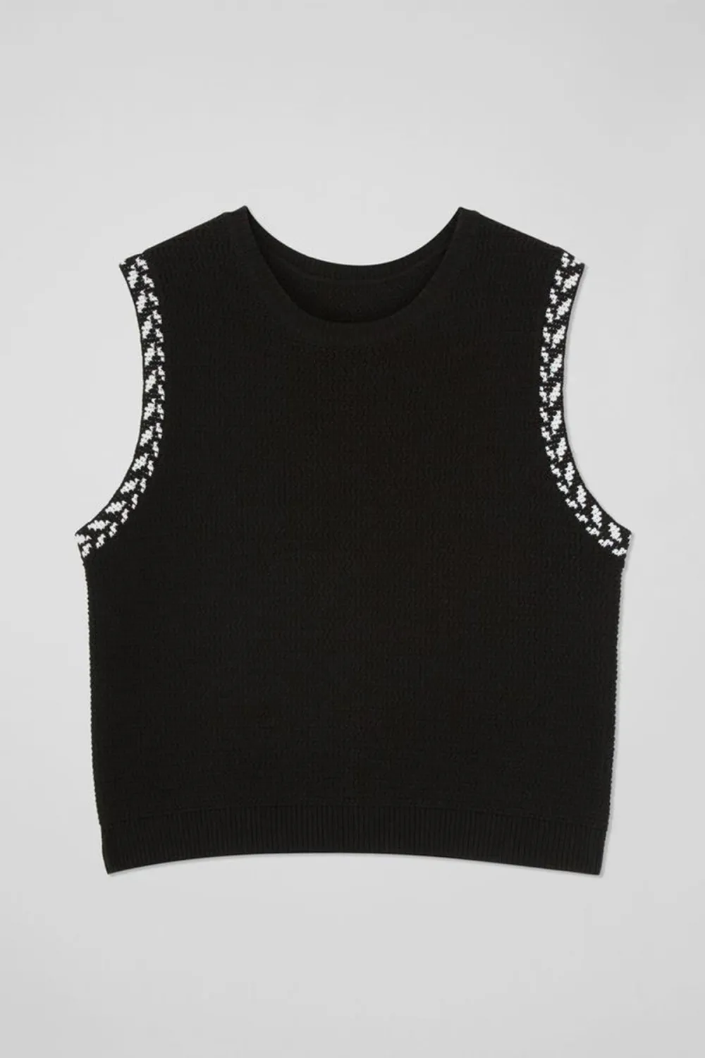 Black Cream Sleeveless Tank Knitted Top